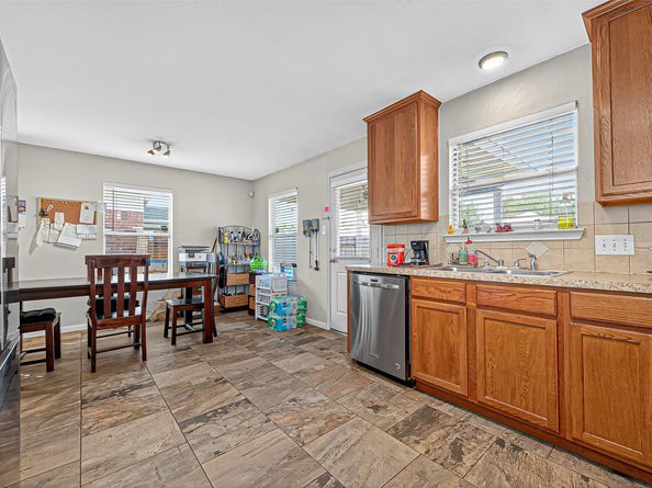 2427 Pinpoint Drive, Spring TX 77373