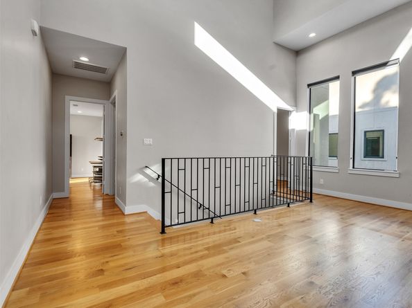 7408 Shadyvilla Lane A, Houston TX 77055