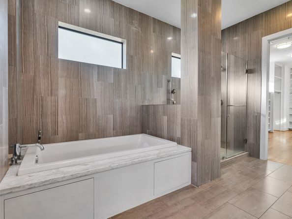 7408 Shadyvilla Lane A, Houston TX 77055