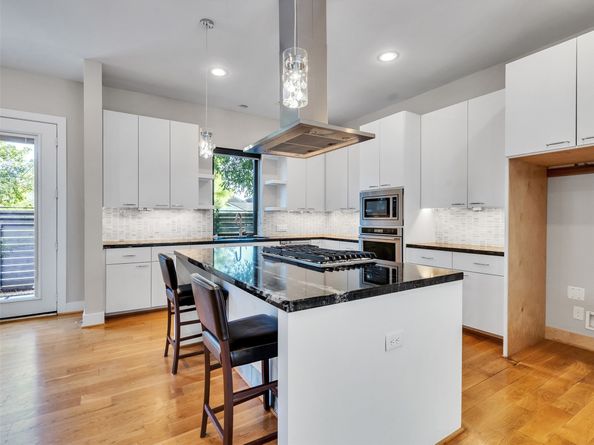 7408 Shadyvilla Lane A, Houston TX 77055