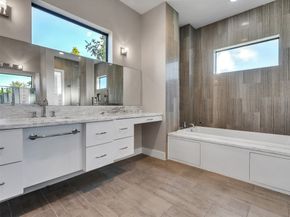 7408 Shadyvilla Lane A, Houston TX 77055