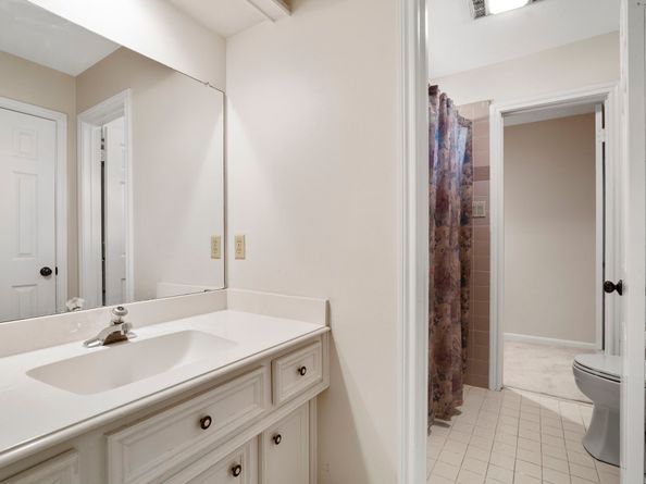 1214 Creekford Circle, Sugar Land TX 77478