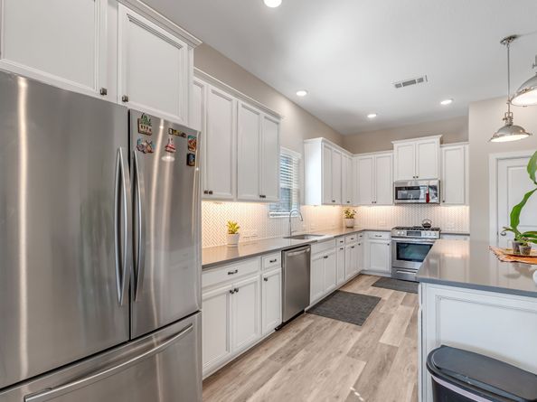 11906 Deepwater Ridge Way, Cypress TX 77433