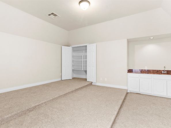 2446 W Bramlet Drive, Conroe TX 77304