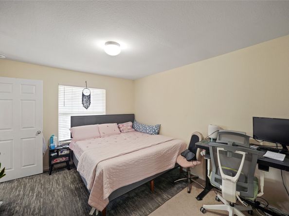 2750 Holly Hall Street 1920, Houston TX 77054