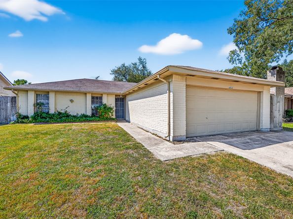 6822 Zapata Drive, Houston TX 77083