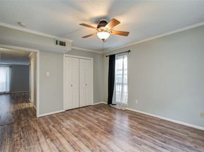 6410 Del Monte Drive 118, Houston TX 77057