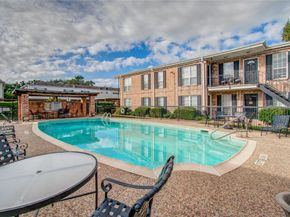 6410 Del Monte Drive 118, Houston TX 77057