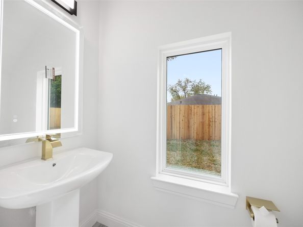 4212 Alvin Street A/B, Houston TX 77051