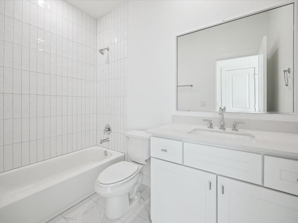 10923 Brookeshire Chase Lane, Houston TX 77043