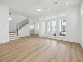 10923 Brookeshire Chase Lane, Houston TX 77043