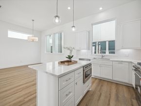 10923 Brookeshire Chase Lane, Houston TX 77043