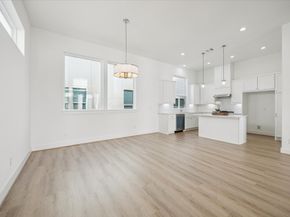 10923 Brookeshire Chase Lane, Houston TX 77043