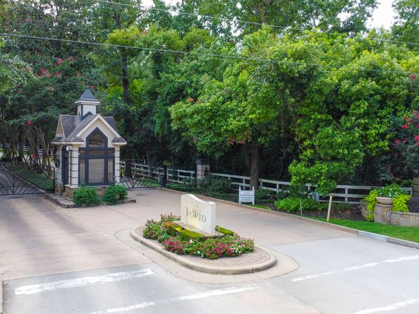 10362 Hunter Creek Lane, Conroe TX 77304