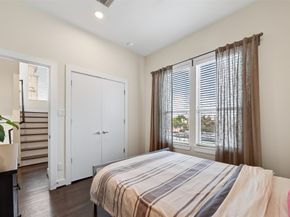 1817 Crockett Street C, Houston TX 77007