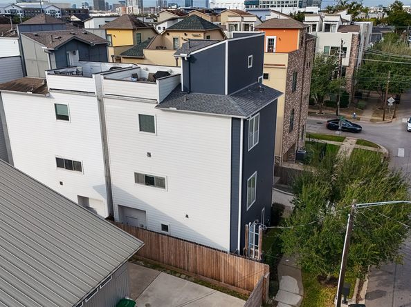 1817 Crockett Street C, Houston TX 77007