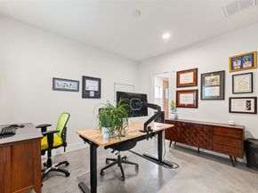 1817 Crockett Street C, Houston TX 77007