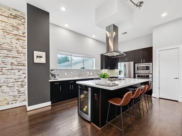 1817 Crockett Street C, Houston TX 77007