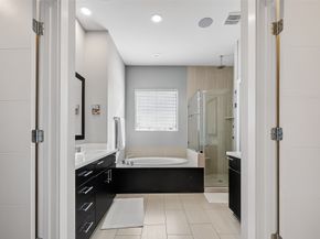 1817 Crockett Street C, Houston TX 77007