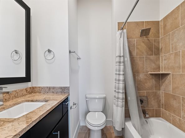 1817 Crockett Street C, Houston TX 77007