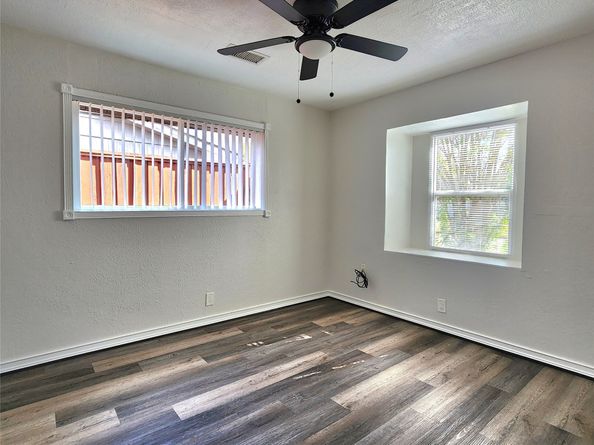 4214 Wuthering Heights Drive, Houston TX 77045