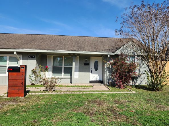 4214 Wuthering Heights Drive, Houston TX 77045