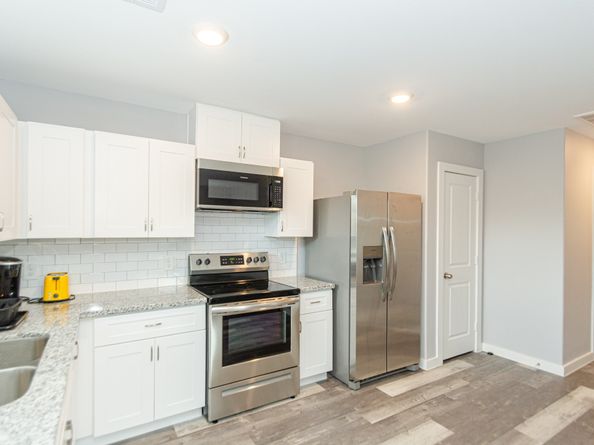 618 Maple Way AB, Houston TX 77015