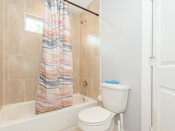 618 Maple Way AB, Houston TX 77015