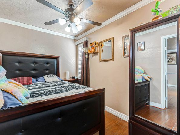 7313 Gulf Freeway 1011, Houston TX 77017