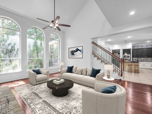 10308 Paradise Valley, Conroe TX 77304