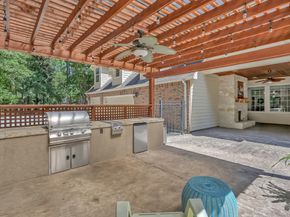 10308 Paradise Valley, Conroe TX 77304