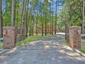 10308 Paradise Valley, Conroe TX 77304