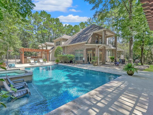 10308 Paradise Valley, Conroe TX 77304