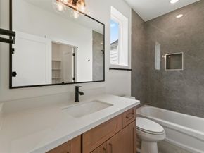 1804 Del Norte D, Houston TX 77018