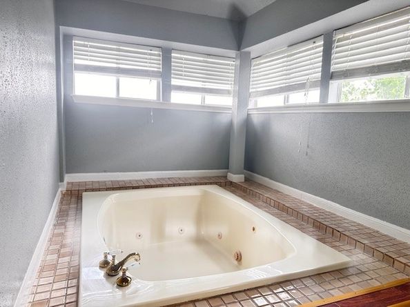 12923 Skymeadow Drive, Houston TX 77082