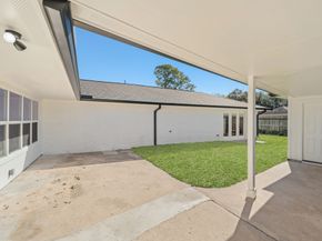 7631 Westwind Lane, Houston TX 77071