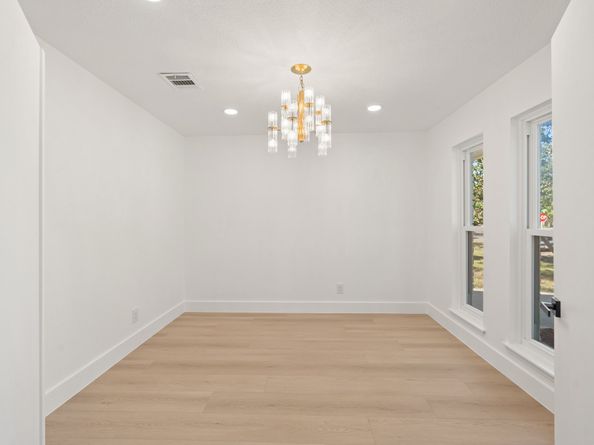 7631 Westwind Lane, Houston TX 77071