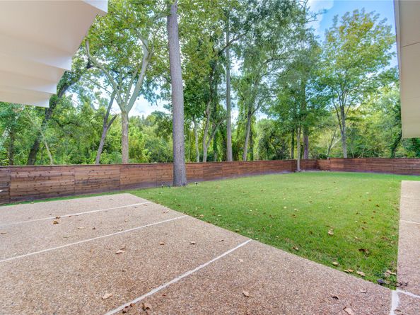 303 Isolde Drive, Houston TX 77024