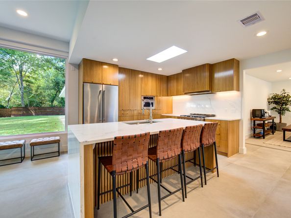 303 Isolde Drive, Houston TX 77024