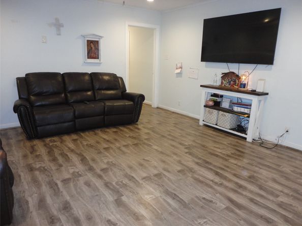 3302 Knoll Street, Houston TX 77080