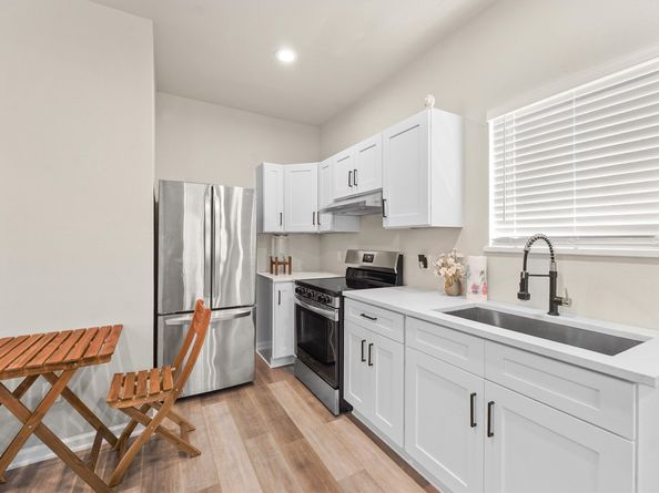 5713 Rietta Street, Houston TX 77016