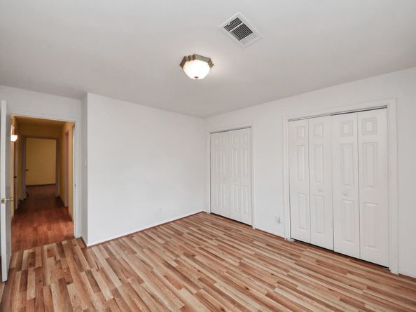 5507 Kuldell Drive, Houston TX 77096