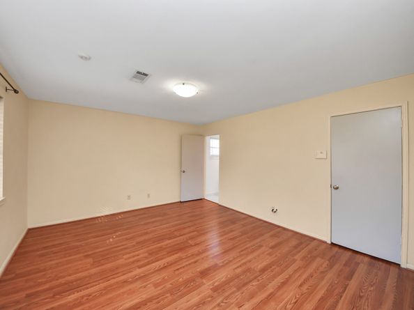 5507 Kuldell Drive, Houston TX 77096