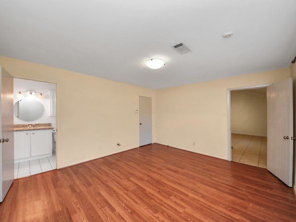 5507 Kuldell Drive, Houston TX 77096