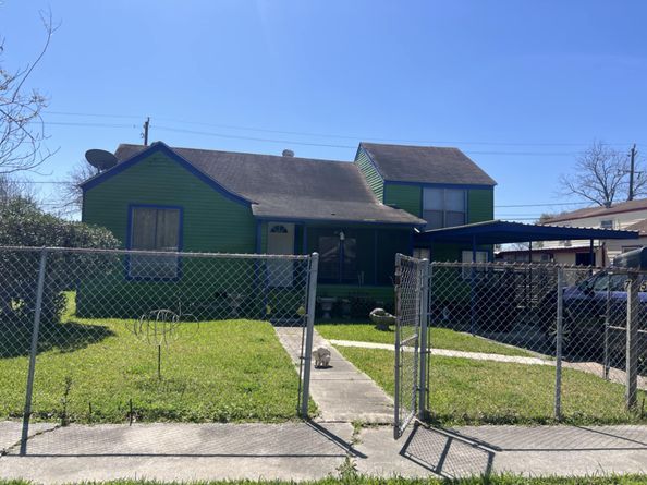 7506 Hemlock Street, Houston TX 77012