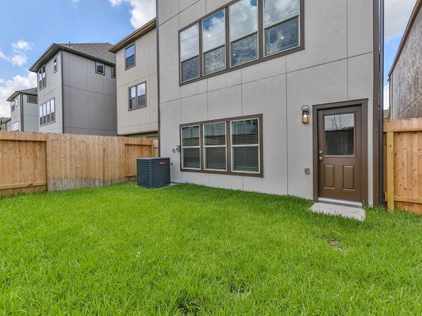 10828 S Brittmoore Oaks Place, Houston TX 77043