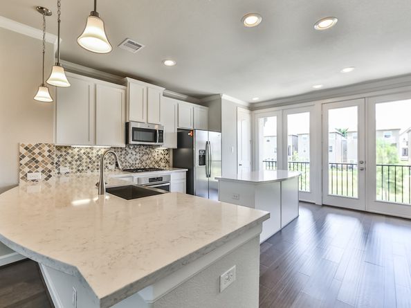 10828 S Brittmoore Oaks Place, Houston TX 77043