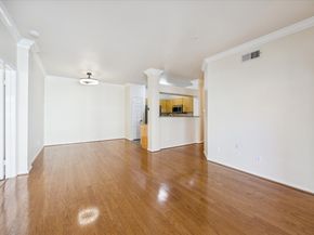 3231 Allen Parkway 3204, Houston TX 77019