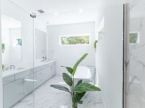 2414D Canal, Houston TX 77003