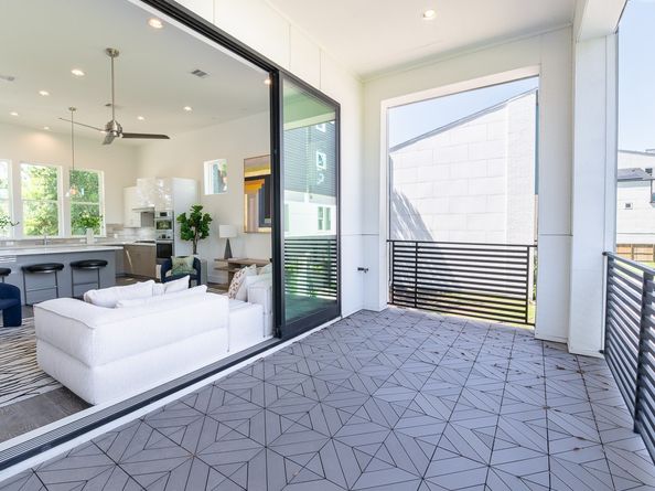 2414D Canal, Houston TX 77003